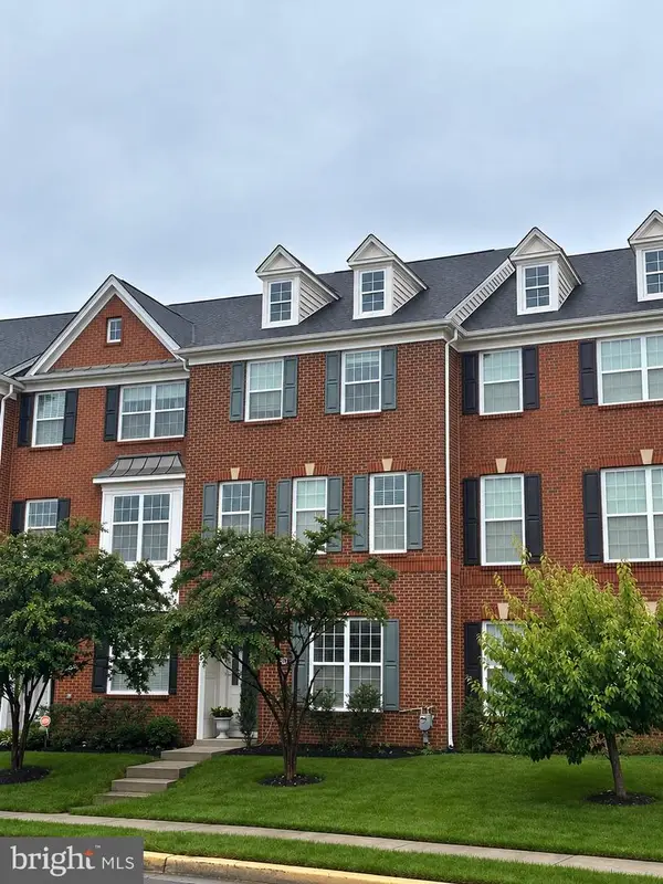 23343 Milltown Knoll Sq, ASHBURN, VA 20148