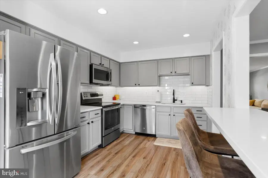 20950 Pioneer Ridge Ter, Ashburn, VA 20147 - #3