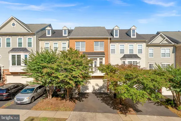 43756 Lees Mill Sq, LEESBURG, VA 20176