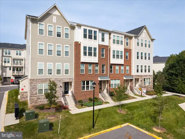 1006 Galena Ter Ne, LEESBURG, VA 20176