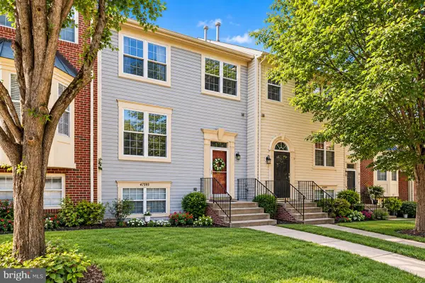 47595 Comer Sq, STERLING, VA 20165