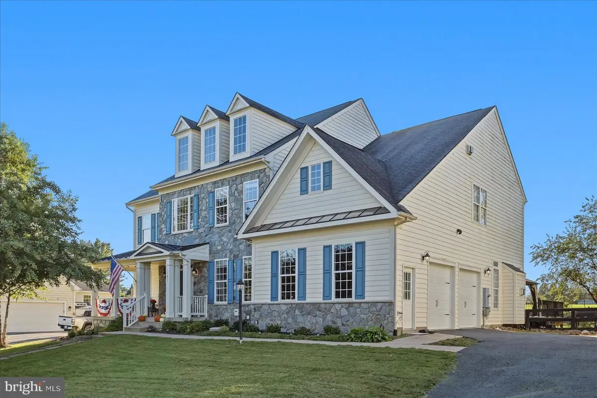 17659 Hamilton Heights Ct, Hamilton, VA 20158 - #1