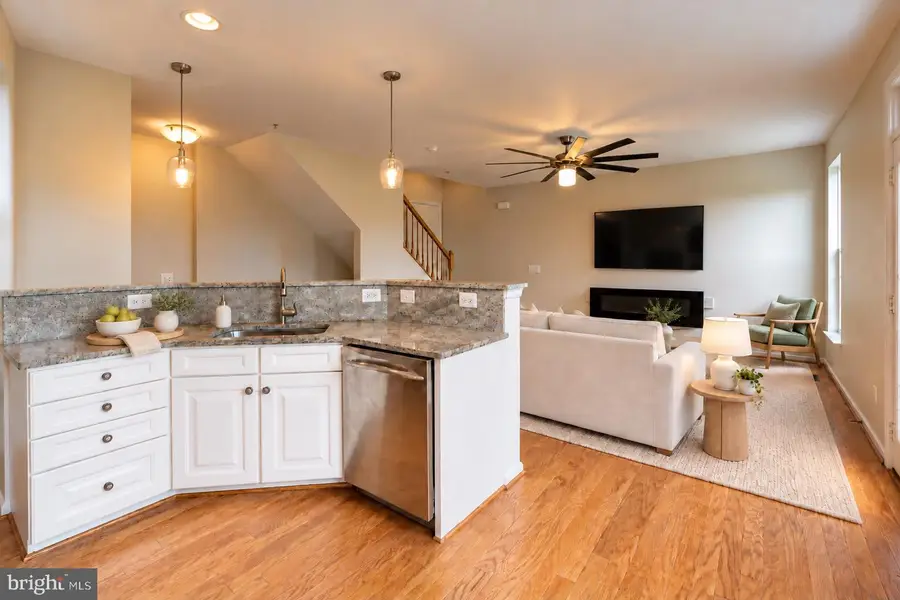 21736 Indian Summer Ter, Sterling, VA 20166 - #2
