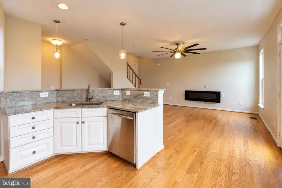 21736 Indian Summer Ter, Sterling, VA 20166 - #3