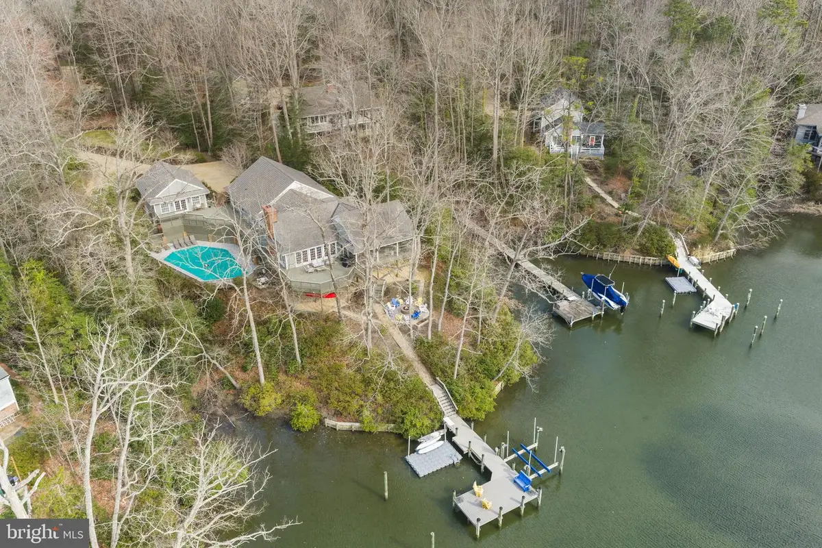 593 Glebe Rd, Irvington, VA 22480 - #1