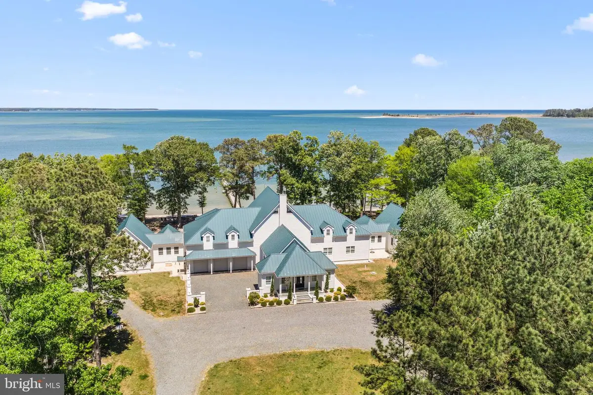 3315 Windmill Point Rd, White Stone, VA 22578 - #1