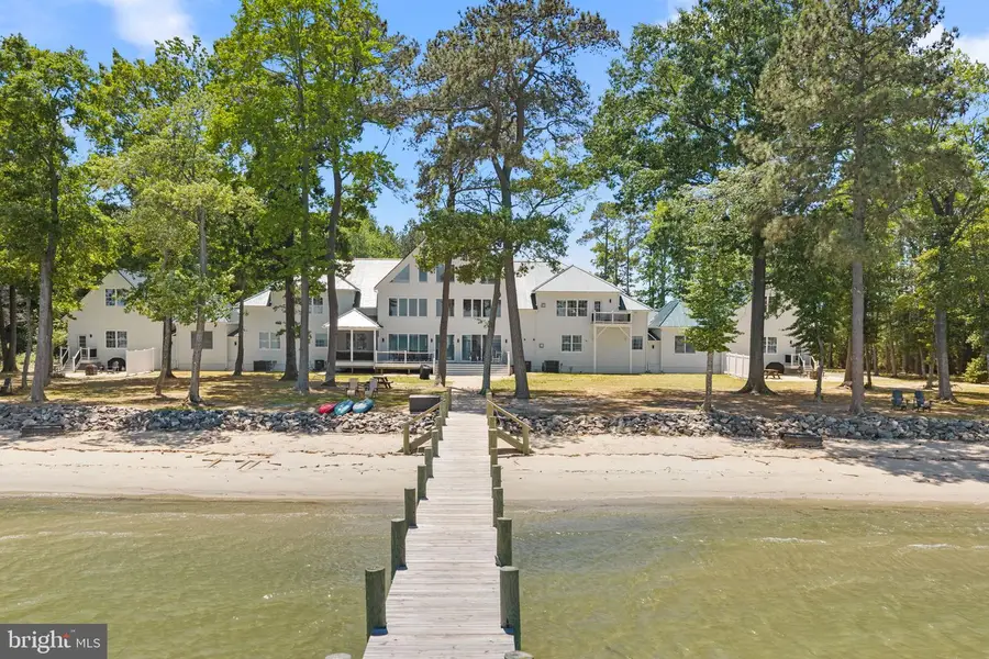 3315 Windmill Point Rd, White Stone, VA 22578 - #3