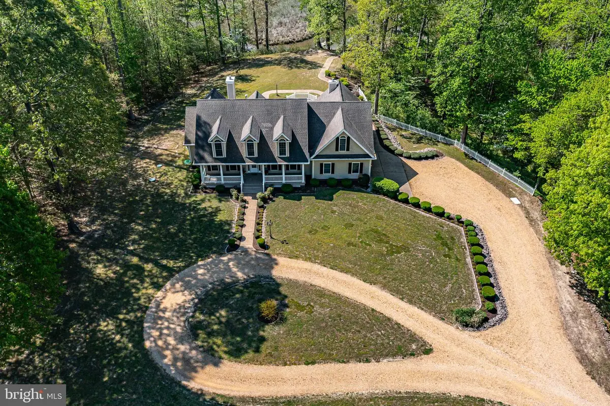 51 Grand Villa Dr, Weems, VA 22576 - #1
