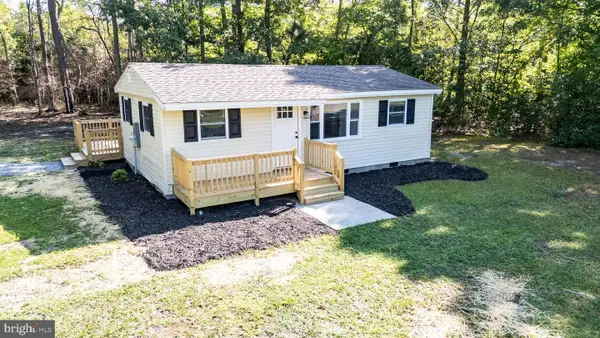 2029 Bluff Point Rd, KILMARNOCK, VA 22482