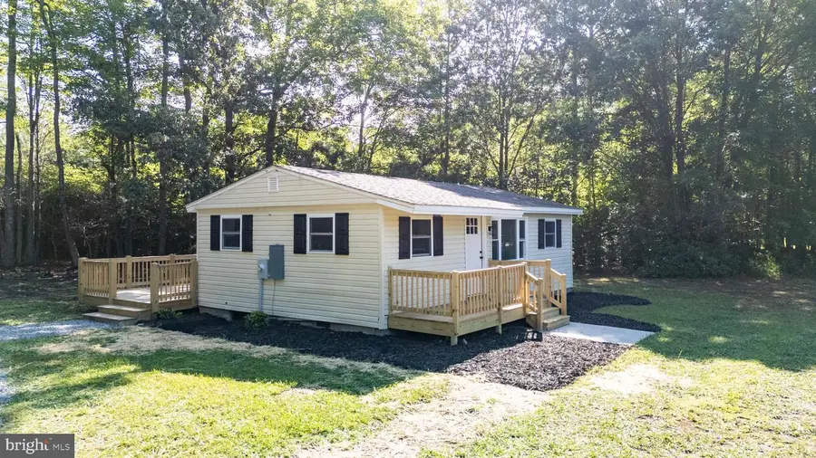 2029 Bluff Point Rd, Kilmarnock, VA 22482 - #3