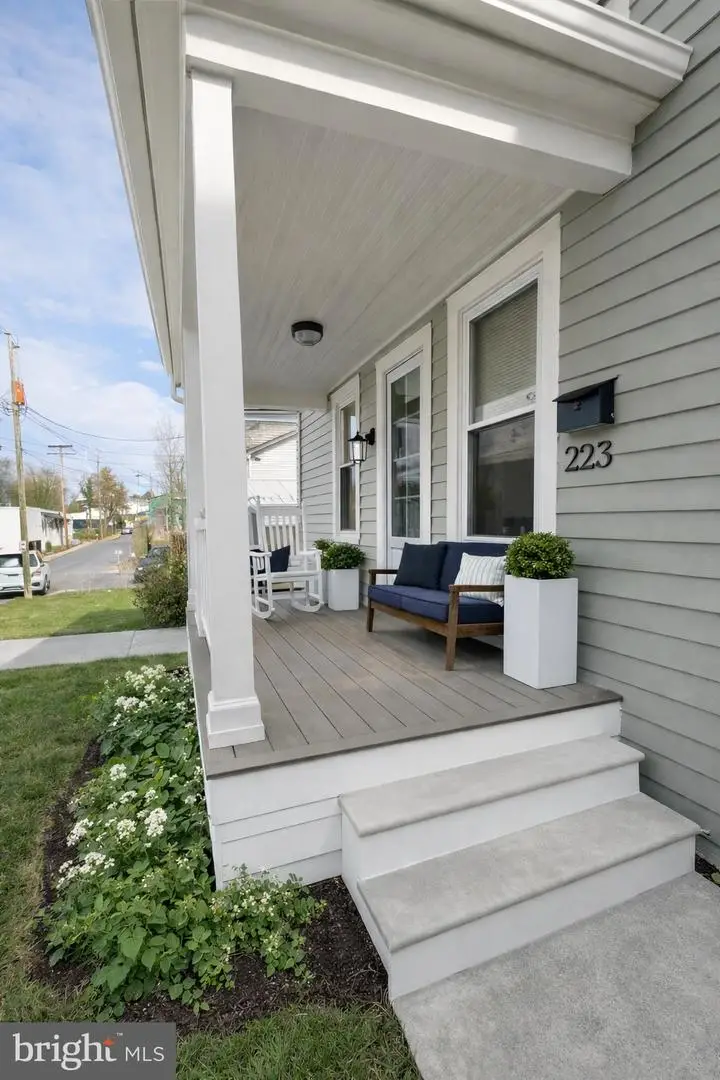223 Maury St, Lexington, VA 24450 - Image #2