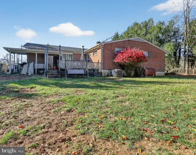 1952 Rainbow Forest Dr, Lynchburg, VA 24502 - Image #1