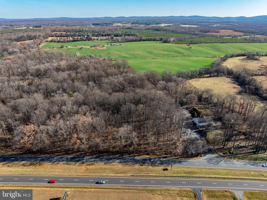 55-38b Seminole Trail N, Shelby, VA 22727 - Image #2