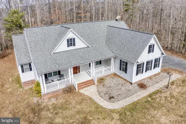 3279 Ridgeview Rd, REVA, VA 22735