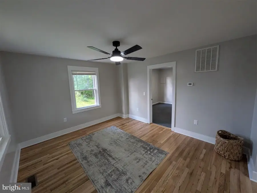 219 Skyview Ln, Aroda, VA 22709 - #3