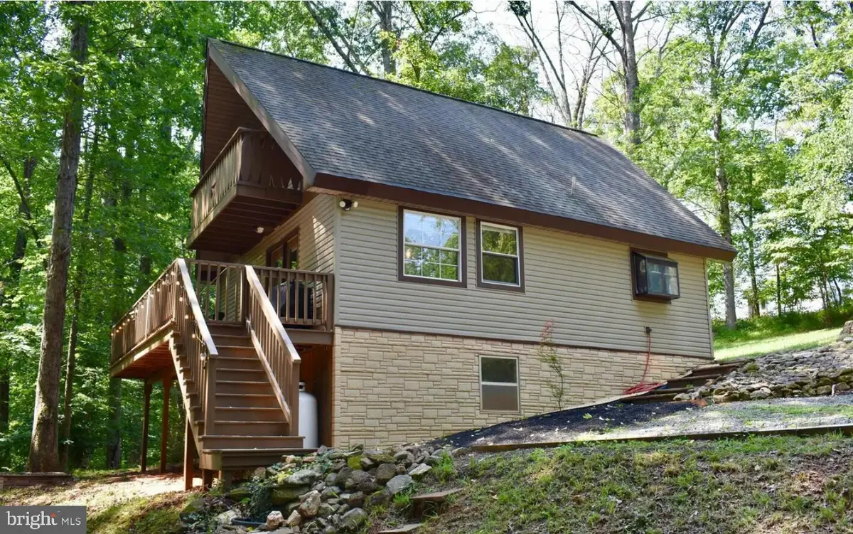 221 S Honeysuckle Ln, Madison, VA 22727 - #1