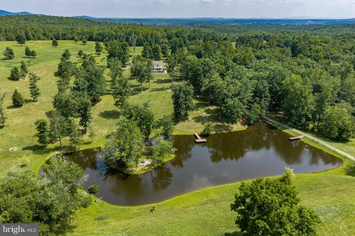 1688 Desert Rd, Reva, VA 22735 - #1