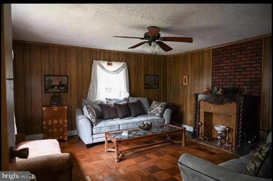 92 Buggy, Rochelle, VA 22738 - #3