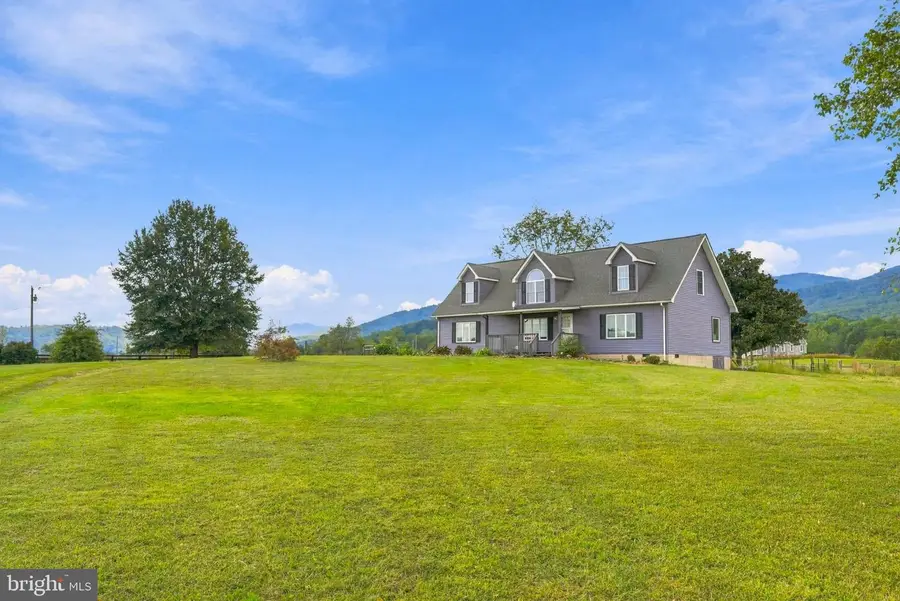 1305 Emmett Rd, Etlan, VA 22719 - #3