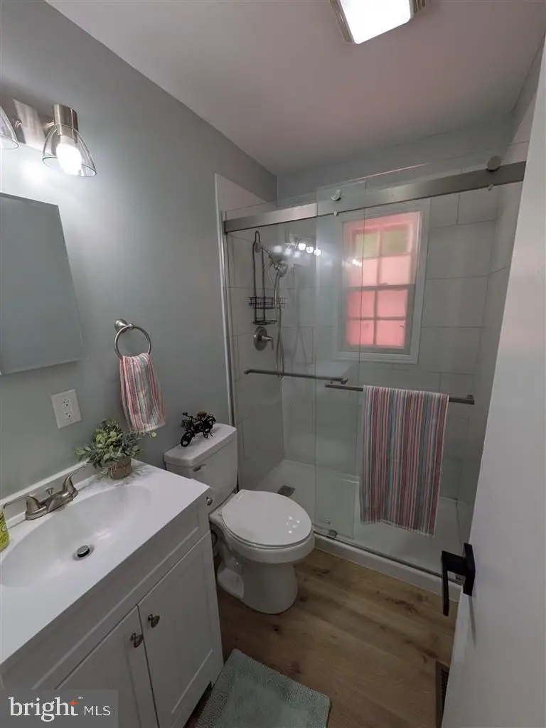 1380 S F T Valley Rd, Robertson, VA 00022 - #3