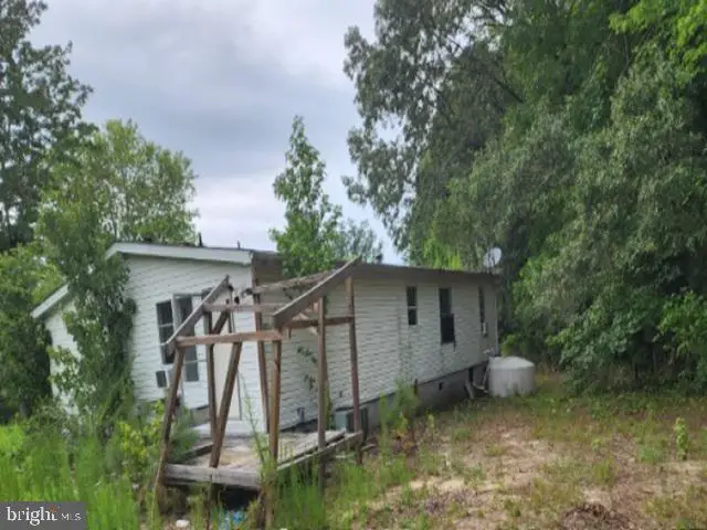9034 Dutton Rd, North, VA 23128 - #2
