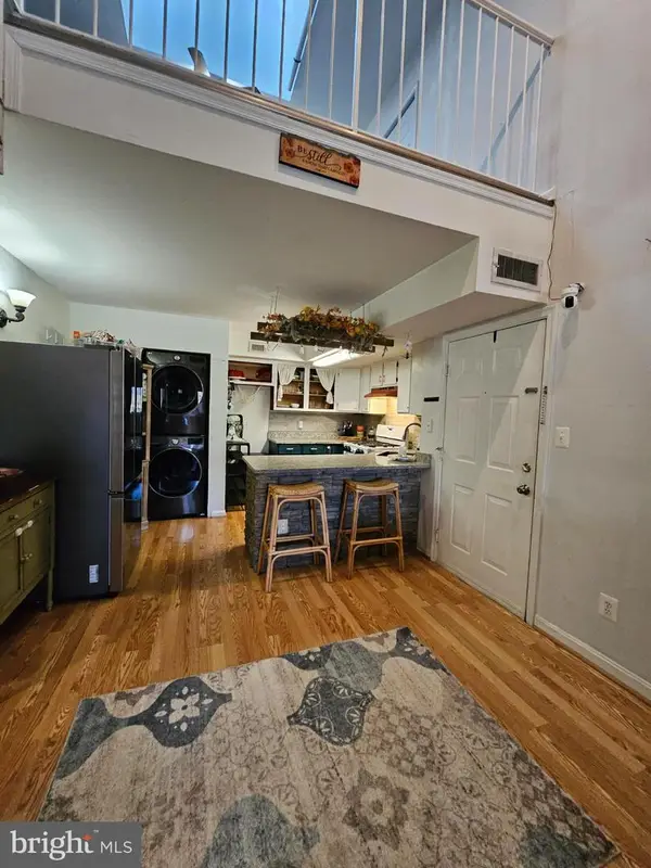 9200 Azure Ct #201, MANASSAS, VA 20110