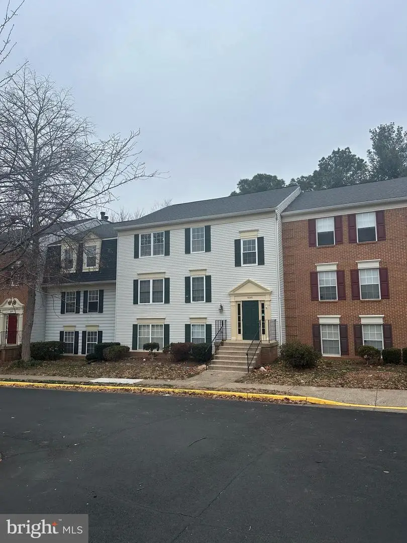 9240 Niki Pl #301, Manassas, VA 20110 - Image #1