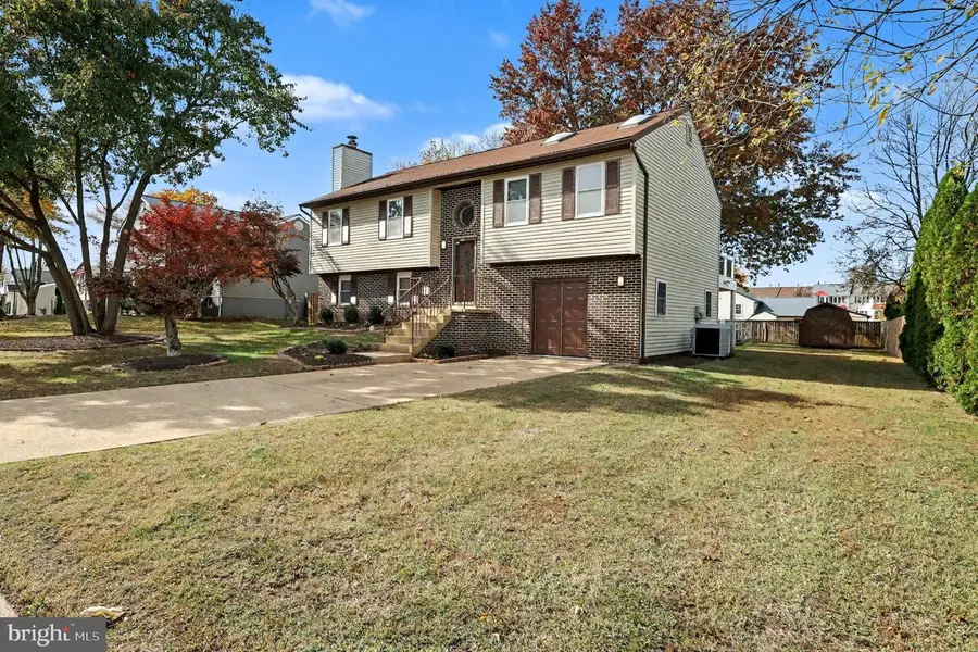 8572 King Carter St, Manassas, VA 20110 - Image #2