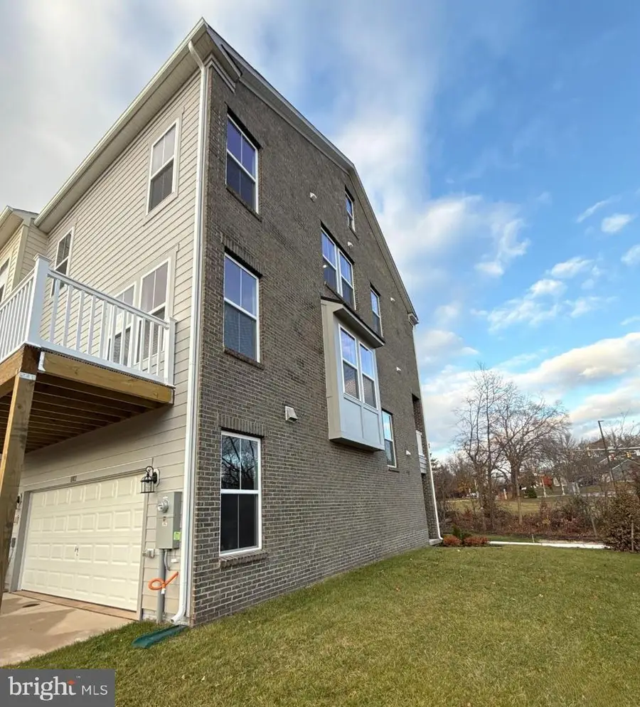 10102 Queens Way, Manassas, VA 20110 - Image #2