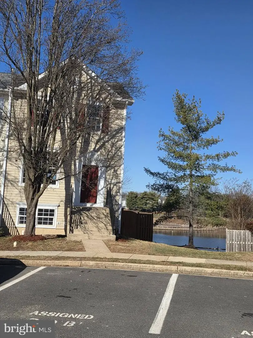 10260 Magnolia Grove Dr, Manassas, VA 20110 - Image #1