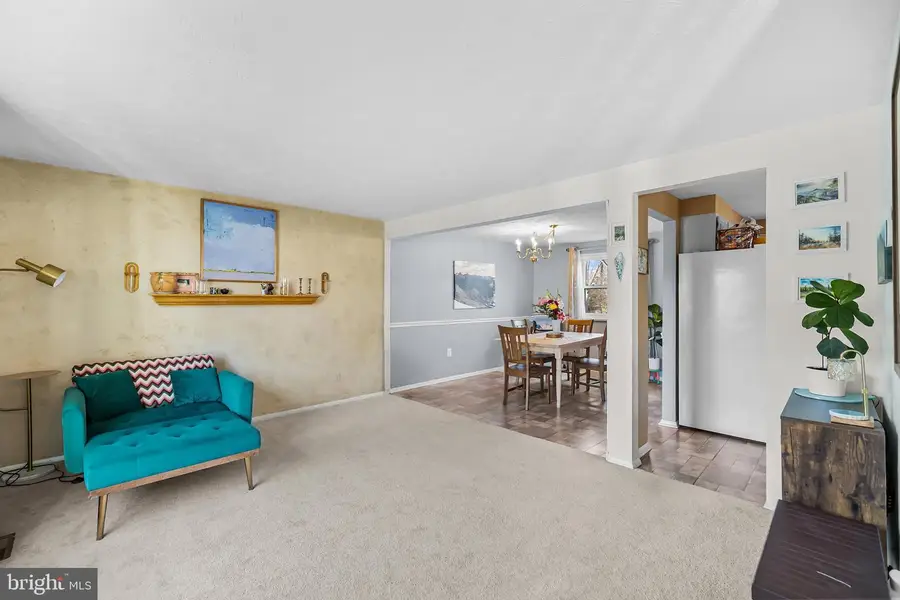 8192 Oakglen Rd, Manassas, VA 20110 - #3