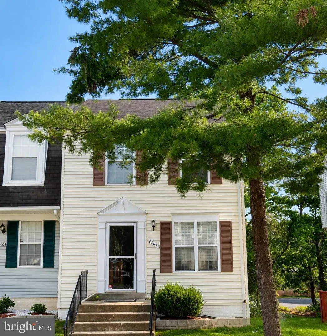8667 Braxted Ln, Manassas, VA 20110 - #1