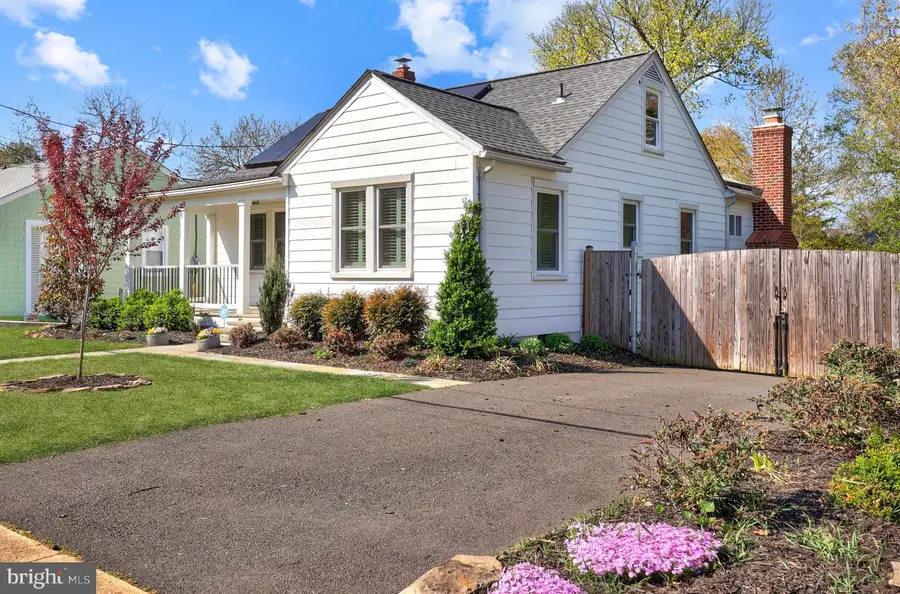 9106 Battle St, Manassas, VA 20110 - #3