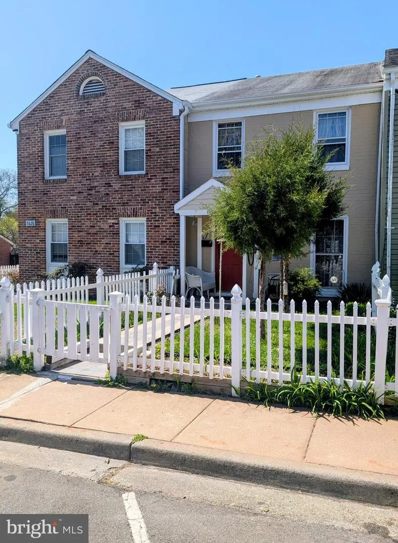 9824 Town Ln, Manassas, VA 20110 - #2