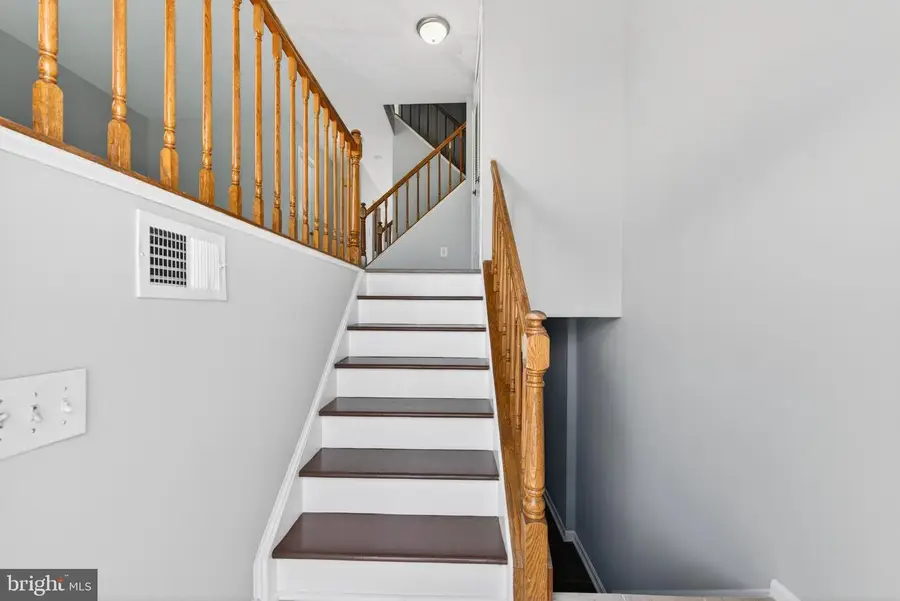 8418 Mckenzie Cir, Manassas, VA 20110 - #2