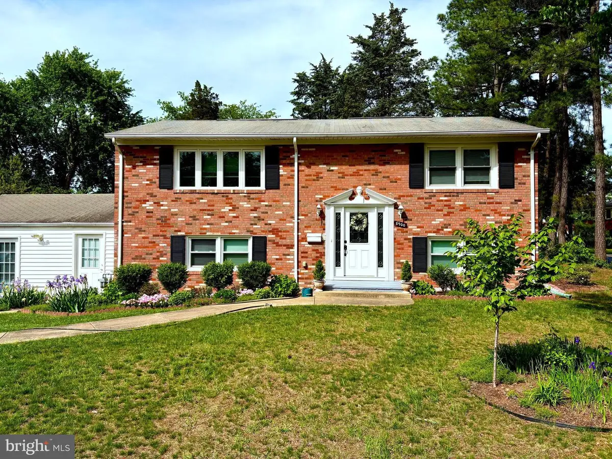 8900 Wilson Ave, Manassas, VA 20110 - #1