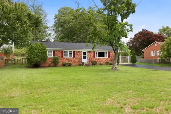 8911 Peabody St, MANASSAS, VA 20110