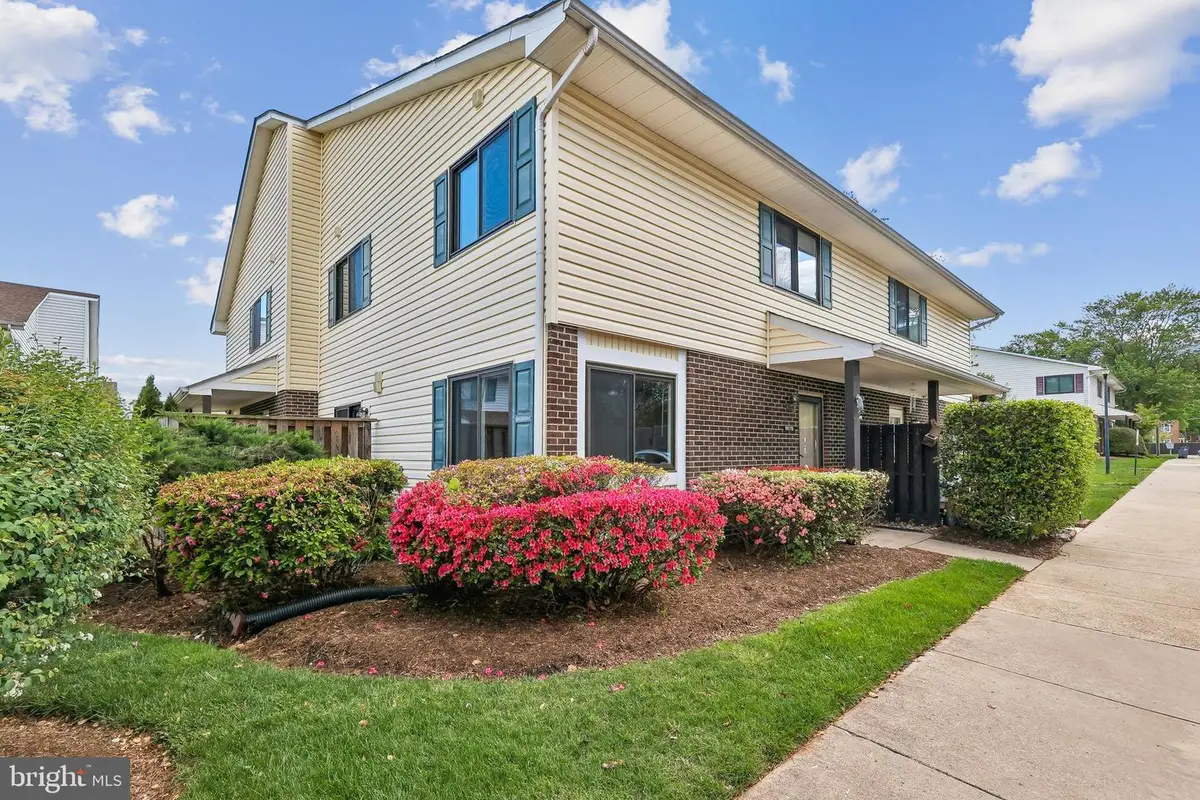 9017 Sandalwood Dr #b, Manassas, VA 20110 - #1