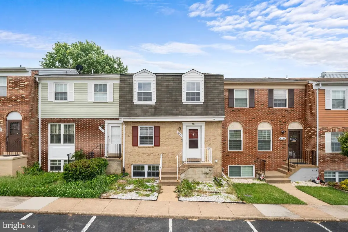 8387 Woodline Ct, Manassas, VA 20110 - #1