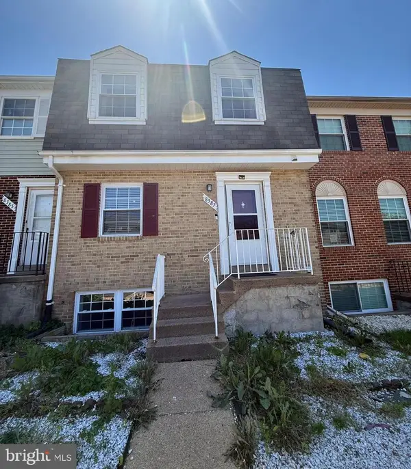 8387 Woodline Ct, MANASSAS, VA 20110