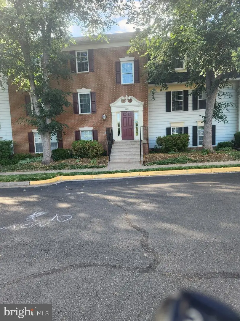 9250 Niki Pl #101, Manassas, VA 20110 - #1