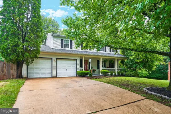 8944 Vicksburg Ln, MANASSAS, VA 20110