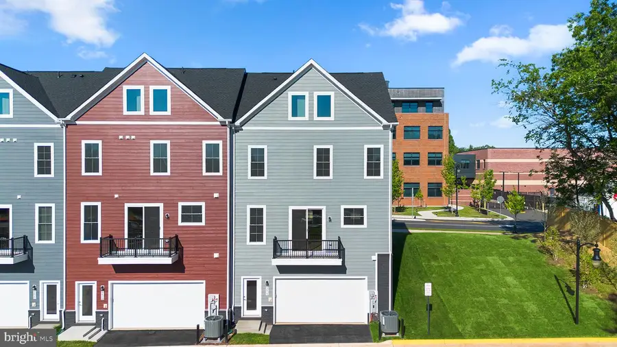 9615 Grant Ave, Manassas, VA 20110 - #2