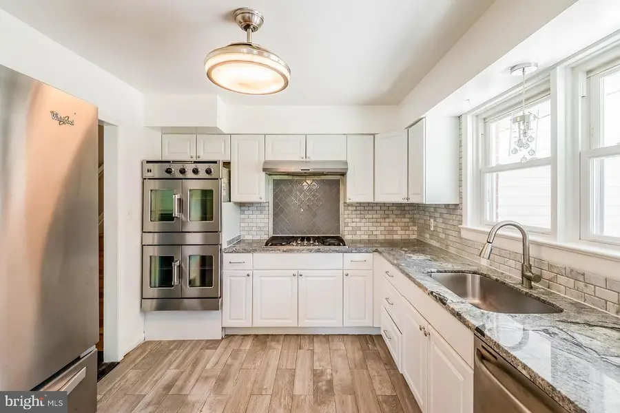 9206 Peabody St, Manassas, VA 20110 - #2