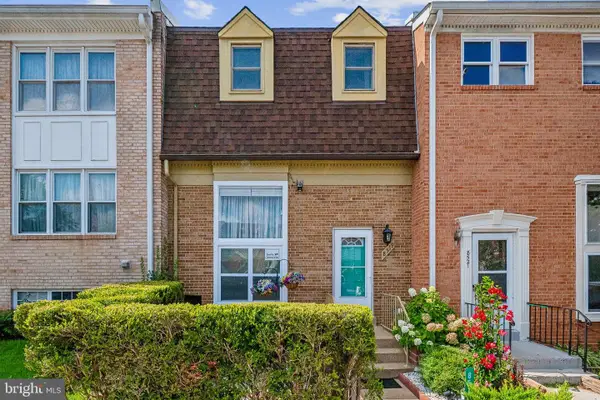 8519 Piney Point Ct, MANASSAS, VA 20110