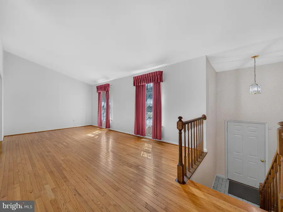 9734 Zimbro Ave, Manassas, VA 20110 - #2