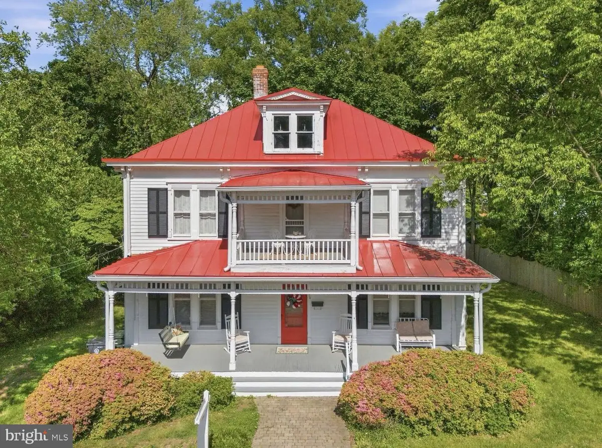 9309 West St, Manassas, VA 20110 - #1