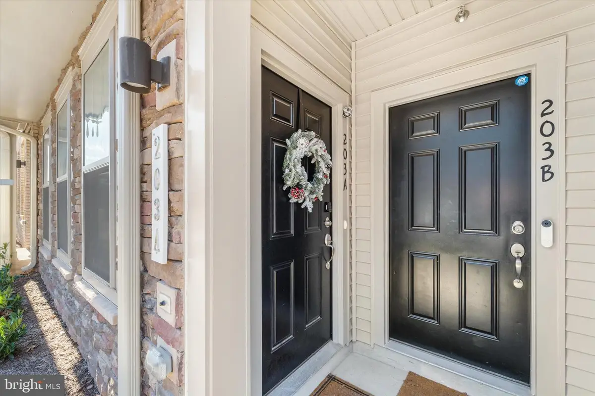 203 Park Central Ter, Manassas, VA 20111 - Image #1