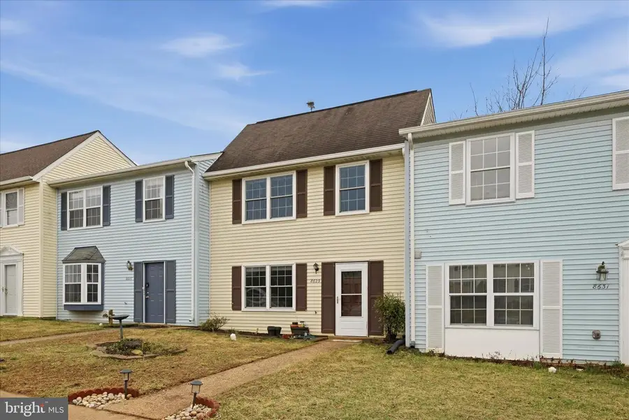 8629 Reinecke Ct, Manassas Park, VA 20111 - #2