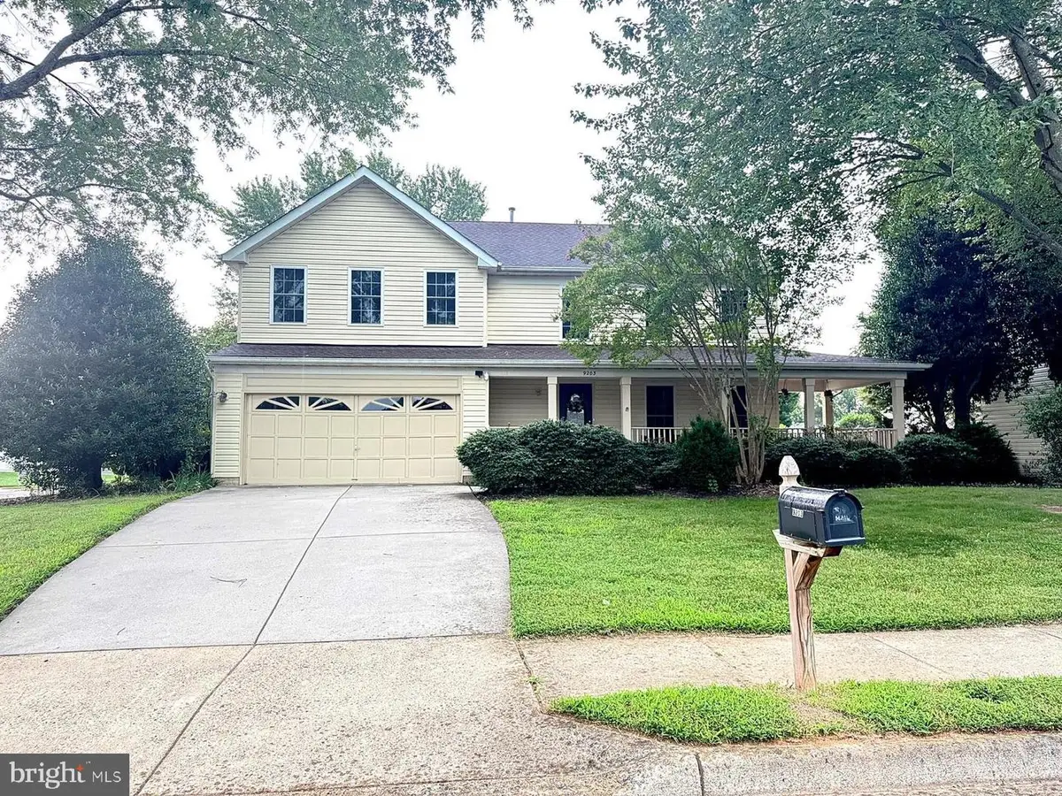 9203 Matthew Dr, Manassas Park, VA 20111 - Image #1